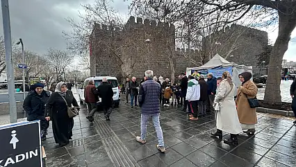 Ramazan ayı öncesinde Kayseri'de indirim furyası başladı!