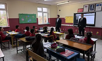 Akkışla Kaymakamı Günday'dan okul ziyareti...