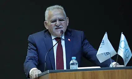 Başkan Büyükkılıç'tan Mevlid Kandili mesajı: 'Tüm insanlığa huzur ve esenlik getirmesini diliyorum'