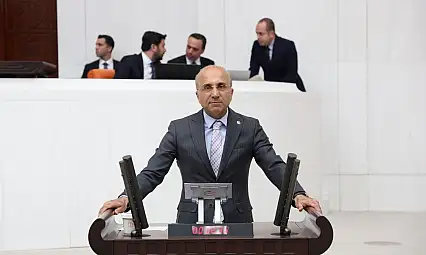 Bozdağ mikrofonu kapattı, CHP'li Aşkın Genç patladı: ''Bu Meclis vatandaşın sesinden neden korkuyor?''