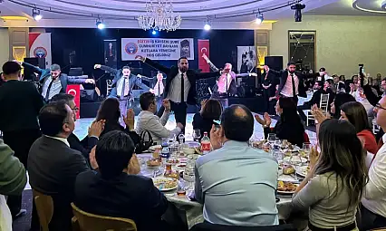 Eğitim-İş Kayseri'den coşkulu kutlama!