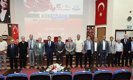 ERÜ'de 15 Temmuz'a felsefi bakış! Dikkat çeken konferansta önemli mesajlar verildi