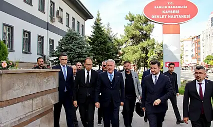 Hulusi Akar'dan Kayseri Devlet Hastanesi'ne ziyaret!
