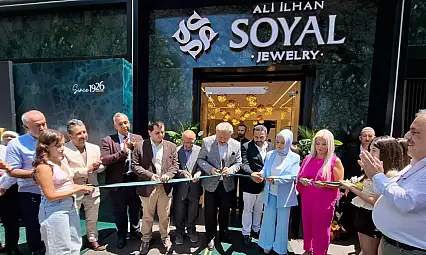 Kayseri'de 100 yıllık aile geleneğinde yeni sayfa! Ali İlhan Soyal kendi markasını açtı