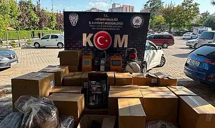 Kayseri'de 270 bin makaron ele geçirildi!