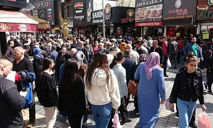 Kayseri'de ihtimal kuyruğu: 15 dakikada 50 adet!