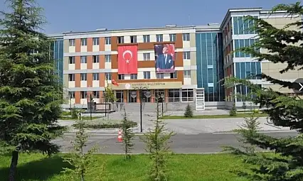 Kayseri'de 'okulda uyuşturucu operasyonu' iddiasına resmi açıklama!