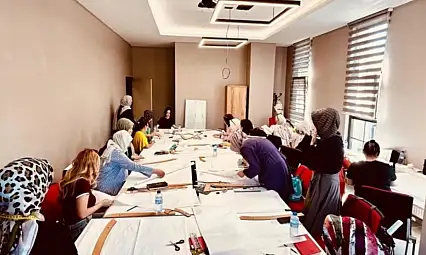 Kayseri'de özel gün kıyafeti tasarlamak isteyenlere ikinci fırsat verildi