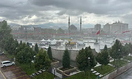 Kayseri'de sağanak yağış etkili oluyor: Ne zamana kadar sürecek?
