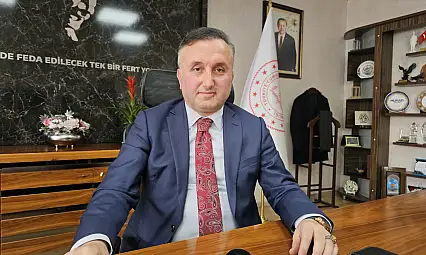 Kayseri İl Milli Eğitim Müdürü'nden ailelere, ''Çocukları dijital odalara hapsetmeyin!'' uyarısı