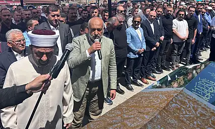 Yahyalı eski Belediye Başkanı Esat Keskinkılıç'ın eşi Hayriye Keskinkılıç, toprağa verildi
