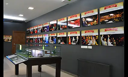 Kocasinan'da 15 Temmuz köşesi yoğun ilgi görüyor! O geceyi unutturmayan 39 kare