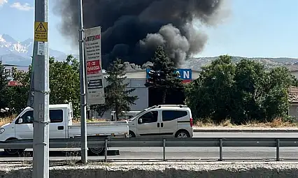 SON DAKİKA: Kayseri OSB'de yangın çıktı!