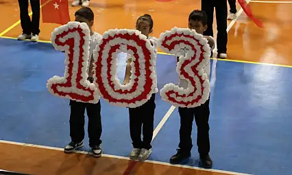 Yahyalı'da Cumhuriyet coşkusu! 103. yıl kutlamalarına yoğun ilgi