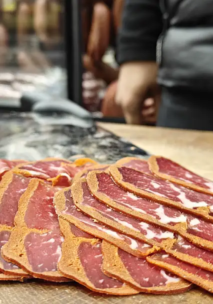 Kayseri'de pastırma ve sucuk için çağrı! İndirim yapılsın