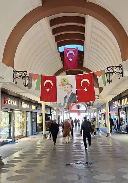 Piyasalarda ezber bozan hafta! Borsa ve altın yatırımcısı kaybetti