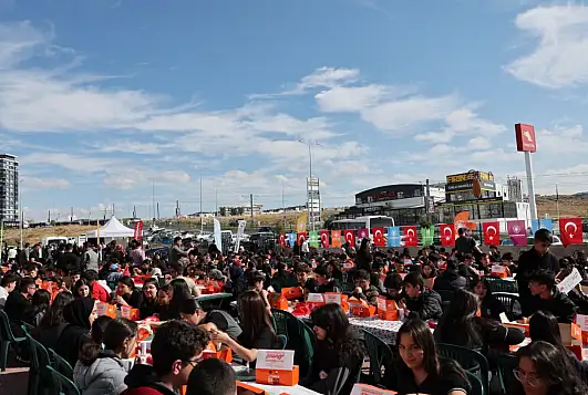 Kayseri'de 12 metrekarede başlayan hayal gerçeğe dönüştü! Tam 31 okul...