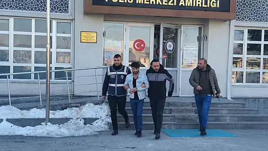 Aranan şahıs polisten kaçamadı