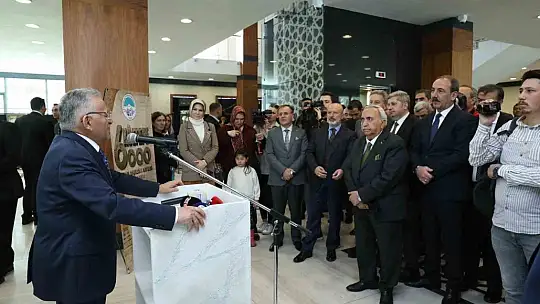 Beklenen sergi açıldı