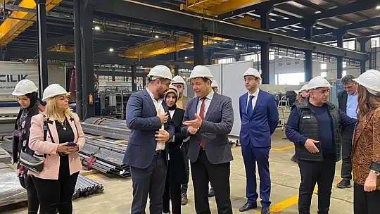 'Sanayide Kadın Eli' projesinde sertifikalar verildi