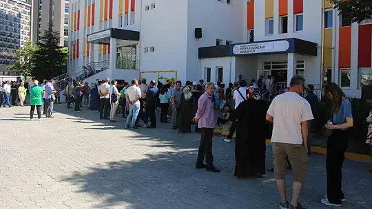 1 dakika ile bir yılı çöp oldu!