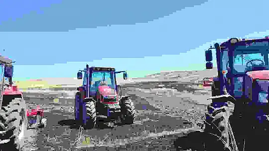 100 dönüm ekili tarım arazisi küle döndü, hasarın boyutu havadan görüntülendi