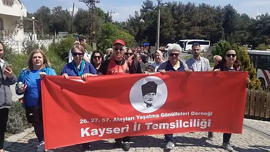 Kayseri'den 19 anne evlatları için Çanakkale'ye gitti