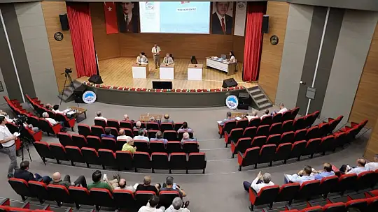 2022 yılında Melikgazi'nin meclisi uyum içinde çalıştı