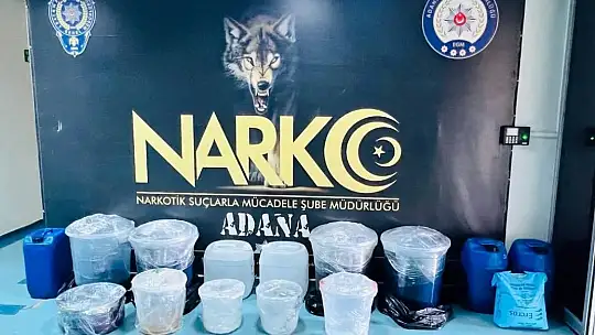 205 litre sıvı metamfetamin ele geçirildi