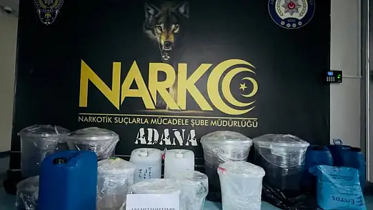 205 litre sıvı metamfetamin ele geçirildi