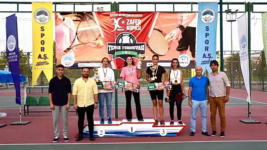 30 Ağustos Zafer Kupası Tenis Turnuvası tamamlandı