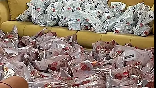 Çocuklar gülsün dünya gülsün kampanyasına büyük ilgi!