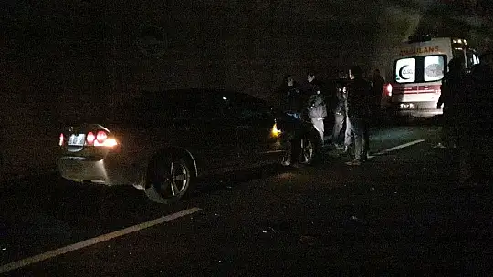 6 aracın karıştığı zincirleme kazada 2 kişi yaralandı