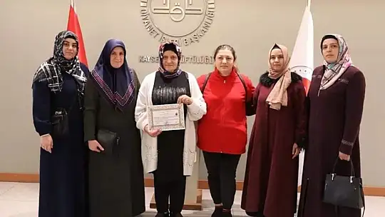 6'ncı kattan düştü, iyileşince Müslüman oldu