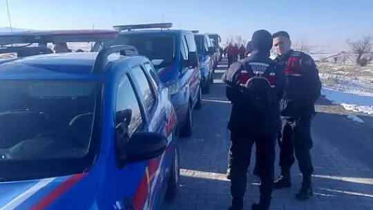 89 kişilik ekip kurtarmak için seferber oldu