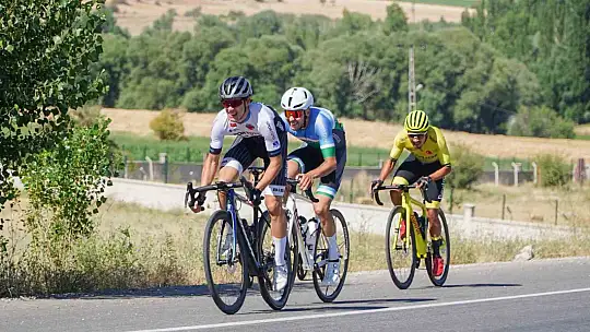 9 ülkeden gelen sporcular Erciyes'e pedal çevirecek