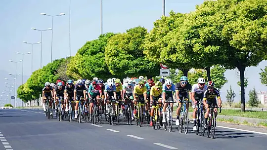 9 ülkeden gelen sporcular Erciyes'e pedal çevirecek