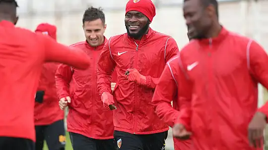 Çağdaş Atan, başarıyı takım sinerjisine bağladı