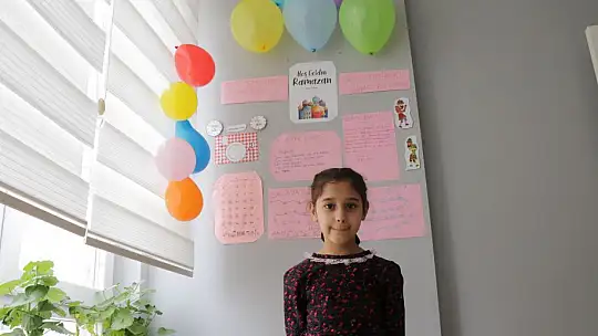 Ramazan sevincini duvarlara işlediler