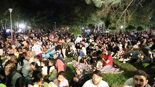 Melikgazi'nin açık hava sineması Belsin ve Kazım Karabekir'de...