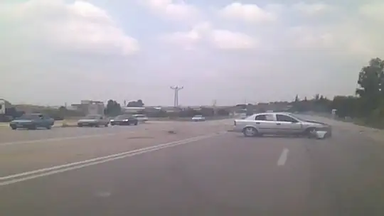 Adana'da 1 kişinin öldüğü feci kaza araç kamerasına yansıdı