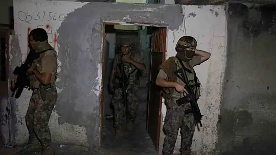 Adana'da alacak verecek kavgasında silahlar konuştu: 1 ölü, 1 yaralı