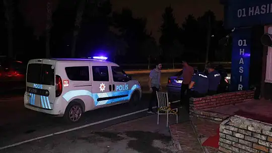 Adana'da barda tüfekler ve tabancalar konuştu: 3 yaralı