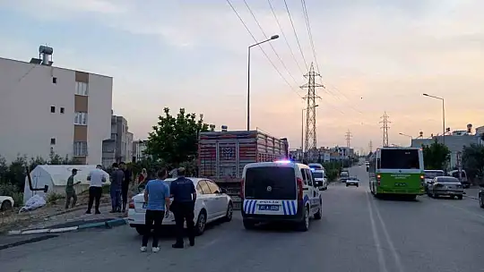 Adana'da cinnet getiren koca dehşet saçtı: 1 ölü, 3 yaralı var