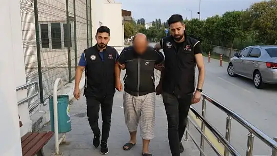 Adana'da DEAŞ operasyonu: Çok sayıda gözaltı var