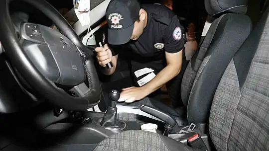 Adana'da hava destekli, 1739 polisle 'Huzur ve Güven' uygulaması