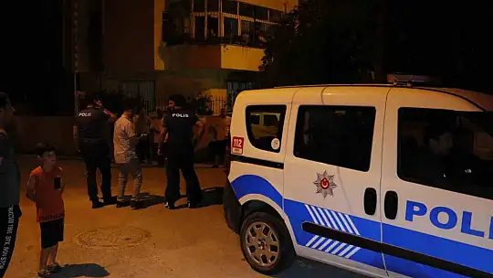 Adana'da havaya ateş açan magandalar ruhsatsız silahlarıyla yakalandı