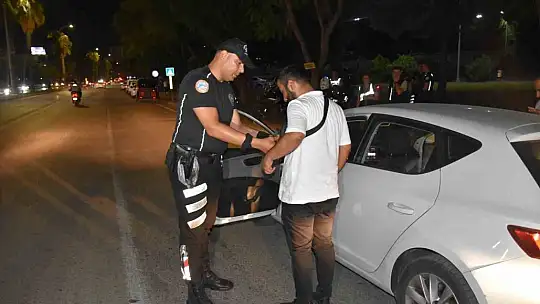 Adana'da huzur ve güven uygulaması:53 şahıs yakalandı