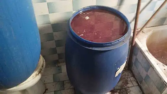 Adana'da sahte içki ve kaçakçılık operasyonları: 13 şüpheli yakalandı