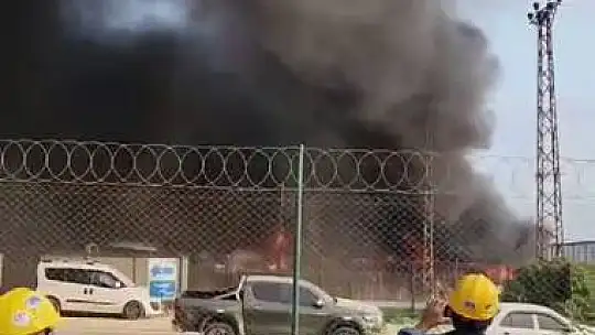 Adana'da SASA fabrikasında yangın: 2 yaralı
